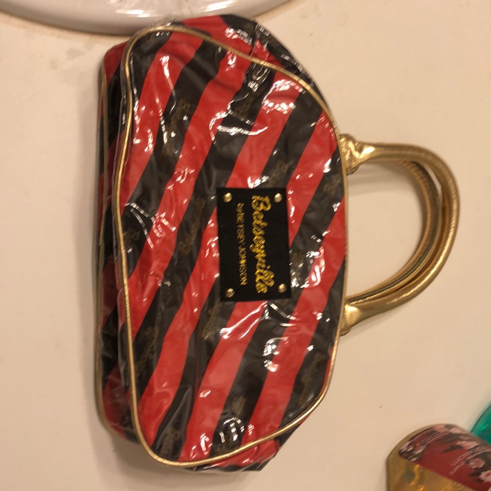 Makeup bag - Picture 3 of 3